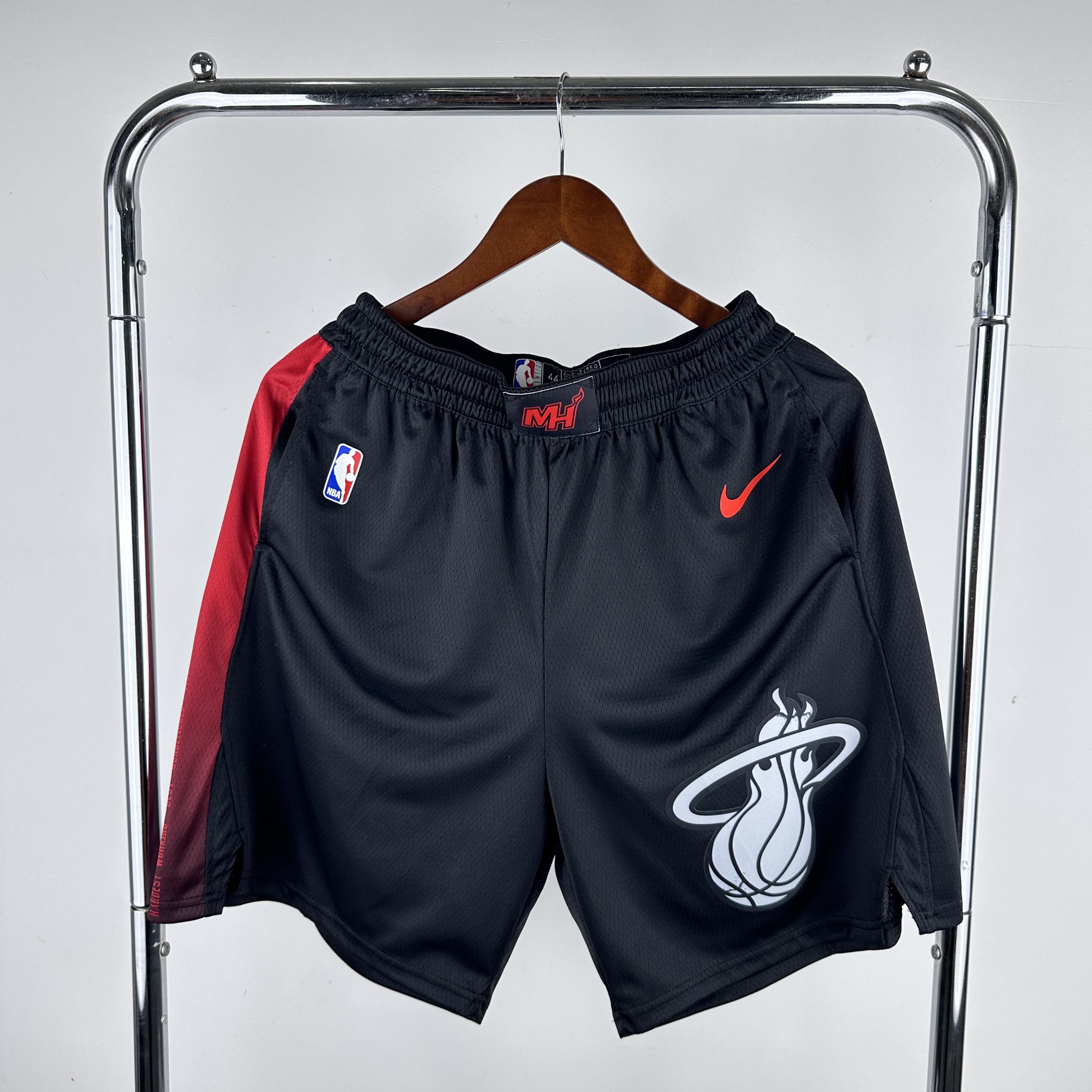 2024 Men NBA Miami Heat shorts 7010->golden state warriors->NBA Jersey